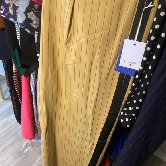 Wide Leg Trousers - Picture 7 of 8